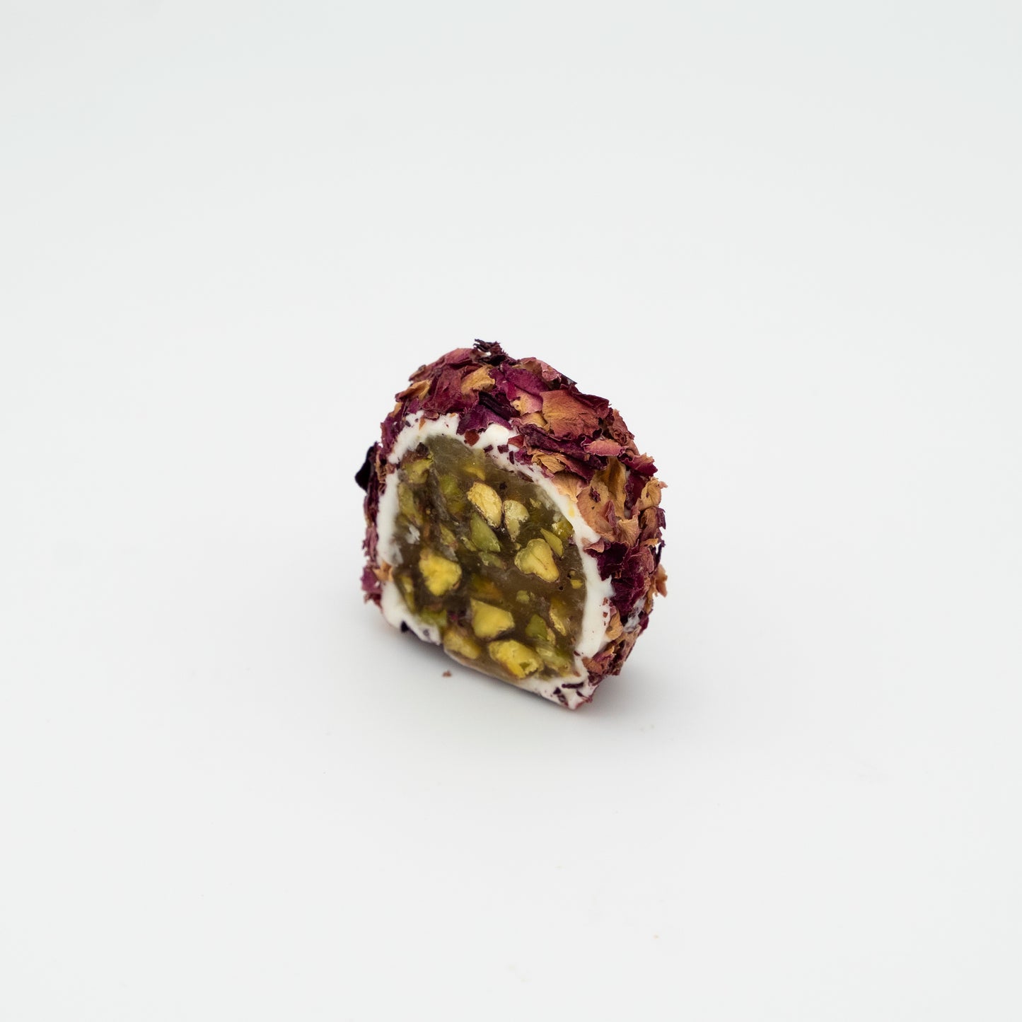 Rose crust filled with honey paste and pistachio 