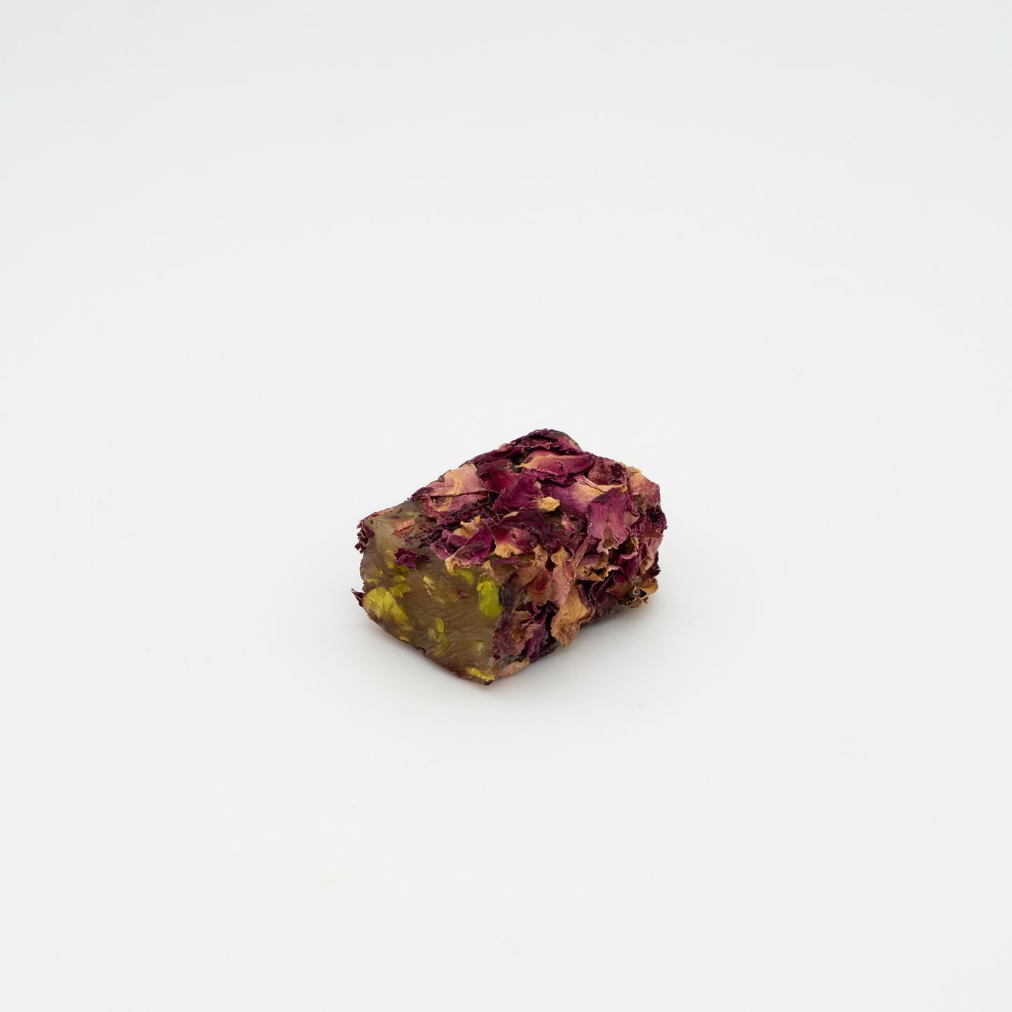 Rose crust filled with pistachio and honey paste 
